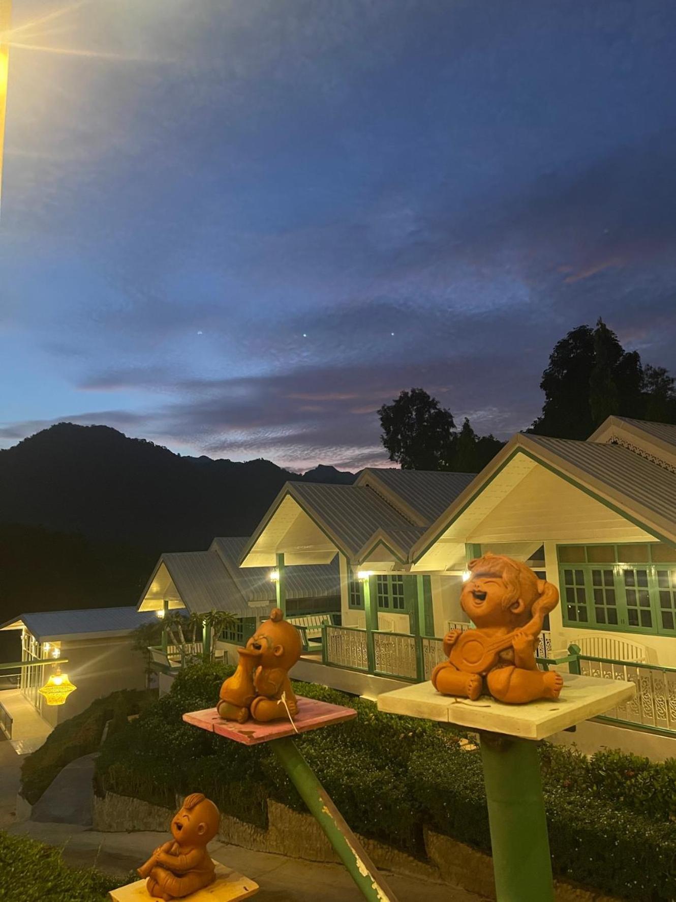 Baanpufa Resort Ban Huai Maenam Noi Eksteriør billede